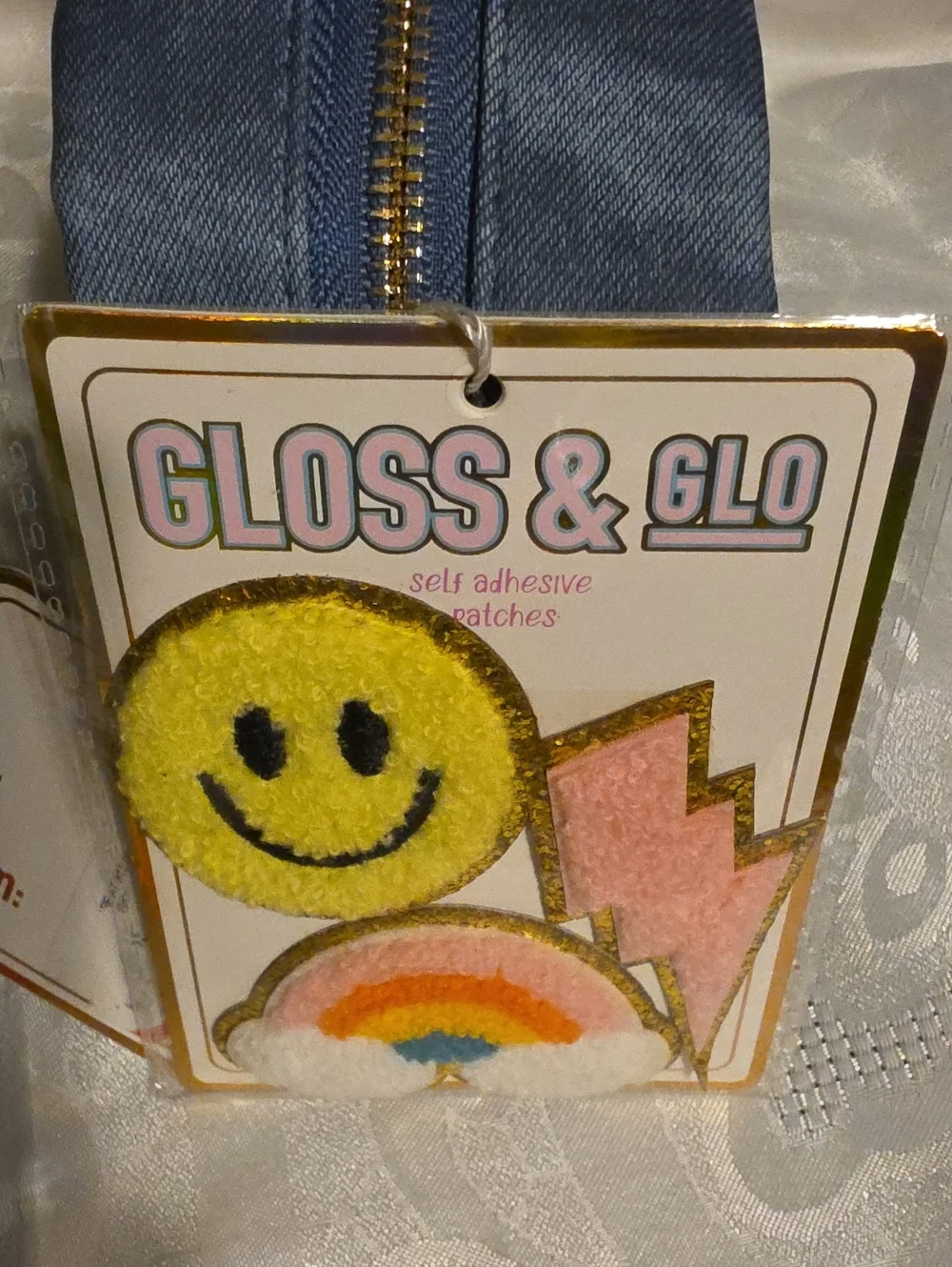 Gloss & Glo Cosmetic Bag With Self-Adhesive Patches